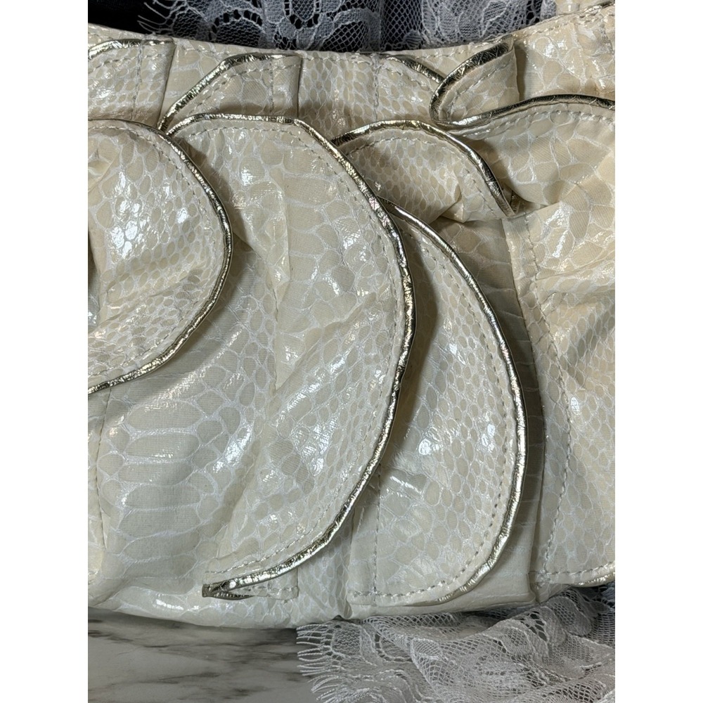 SR SQUARED BY SONDRA ROBERTS LAYERED RUFFLES SNAKESKIN TEXTURE HANDBAG (A2958) - Picture 10 of 12